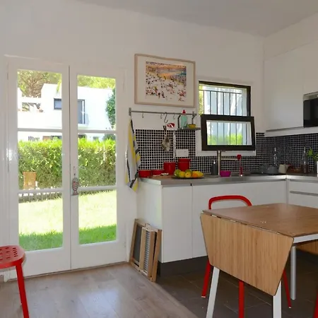 Piverd Del Golf 41 بيت للعطل بالس